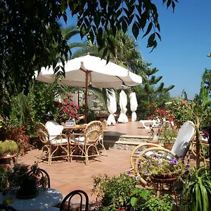 Holidaysora - Il Giardino Di Graziella Italia