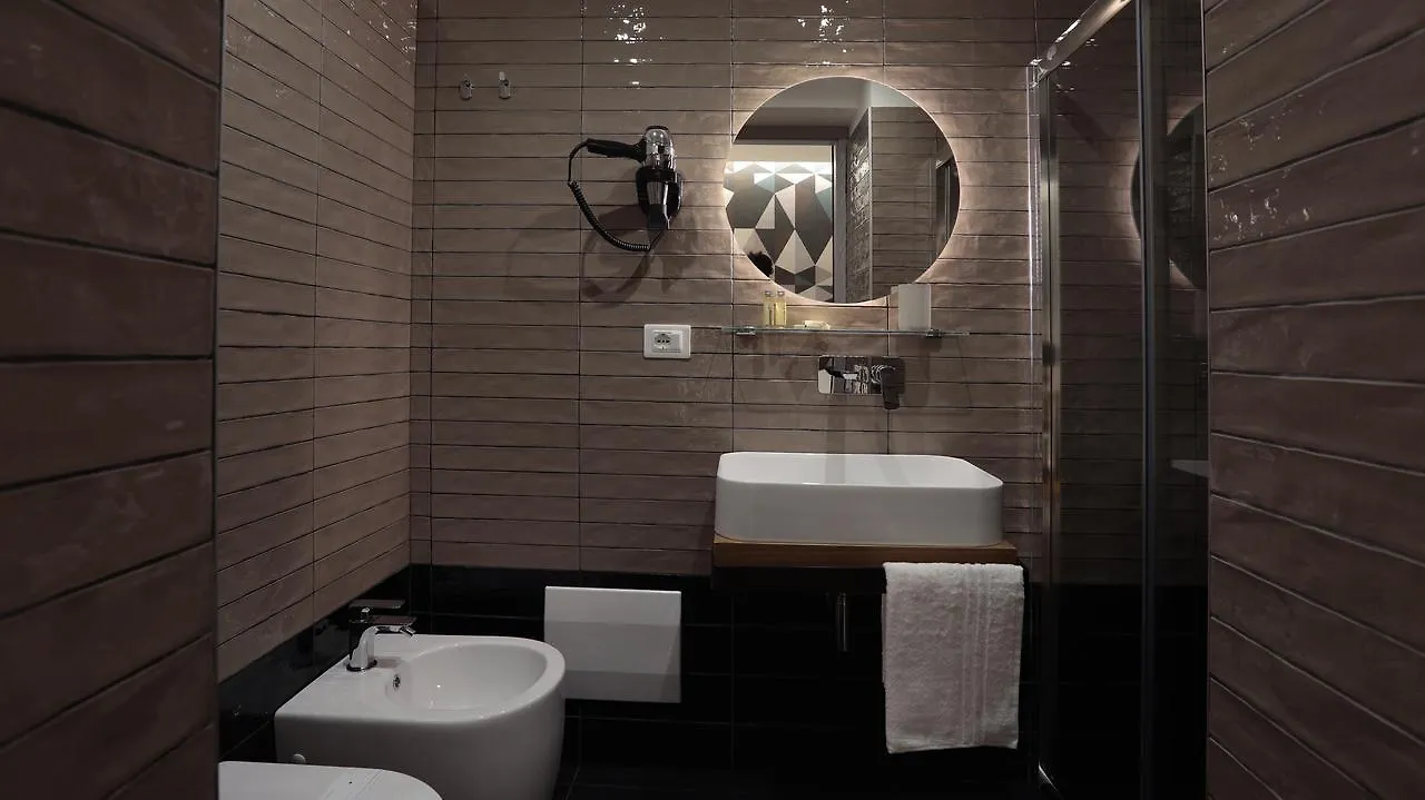 Suite Inn Rom 3*,  Italien